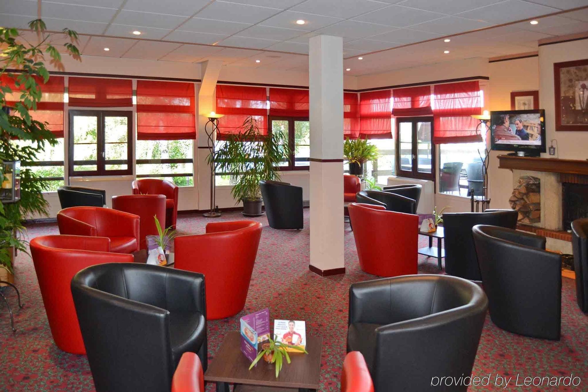 Ibis Egletons Hotel Bagian luar foto